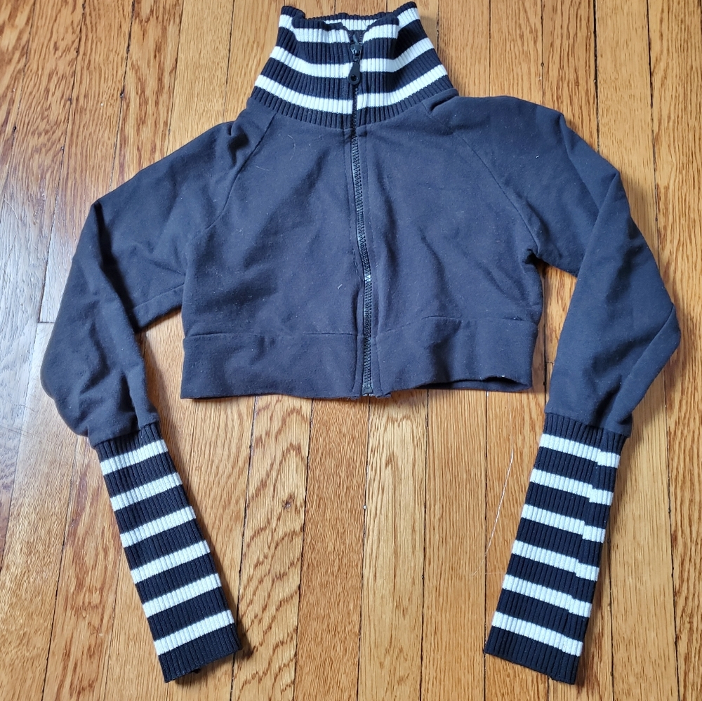 LVL X Crop Zip Sweatshirt